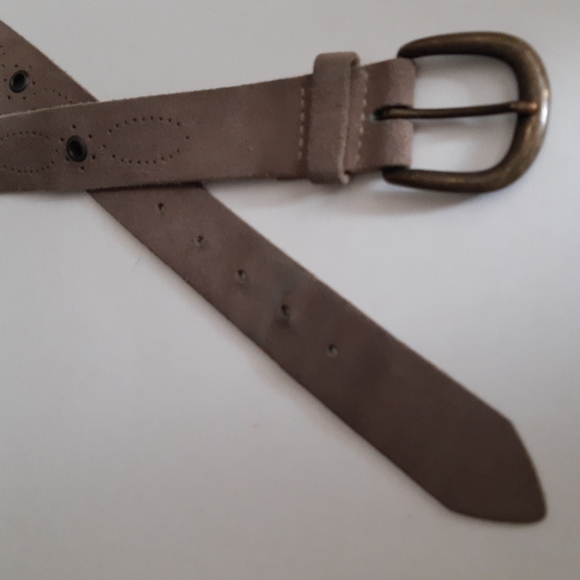 Vintage Genuine Camel Suede Belt - Picture 3 of 6